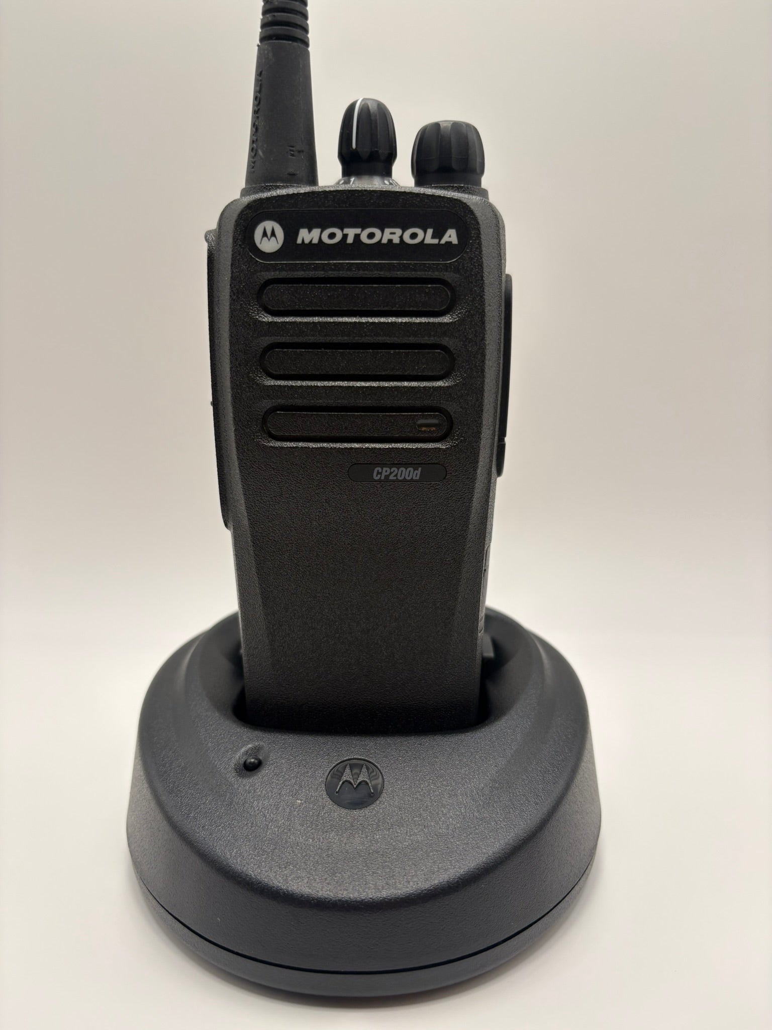 Motorola CP200d - Digital & Analog Radio UHF (Refurbished)**2 Year Warranty